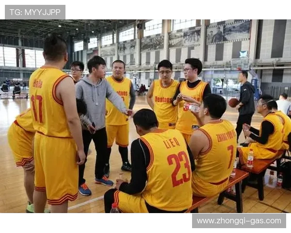 成都篮球队节奏表现分析与战术优化探讨